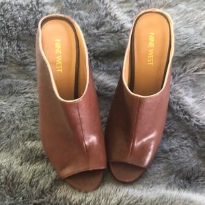 Nine west leather peep toe wedge